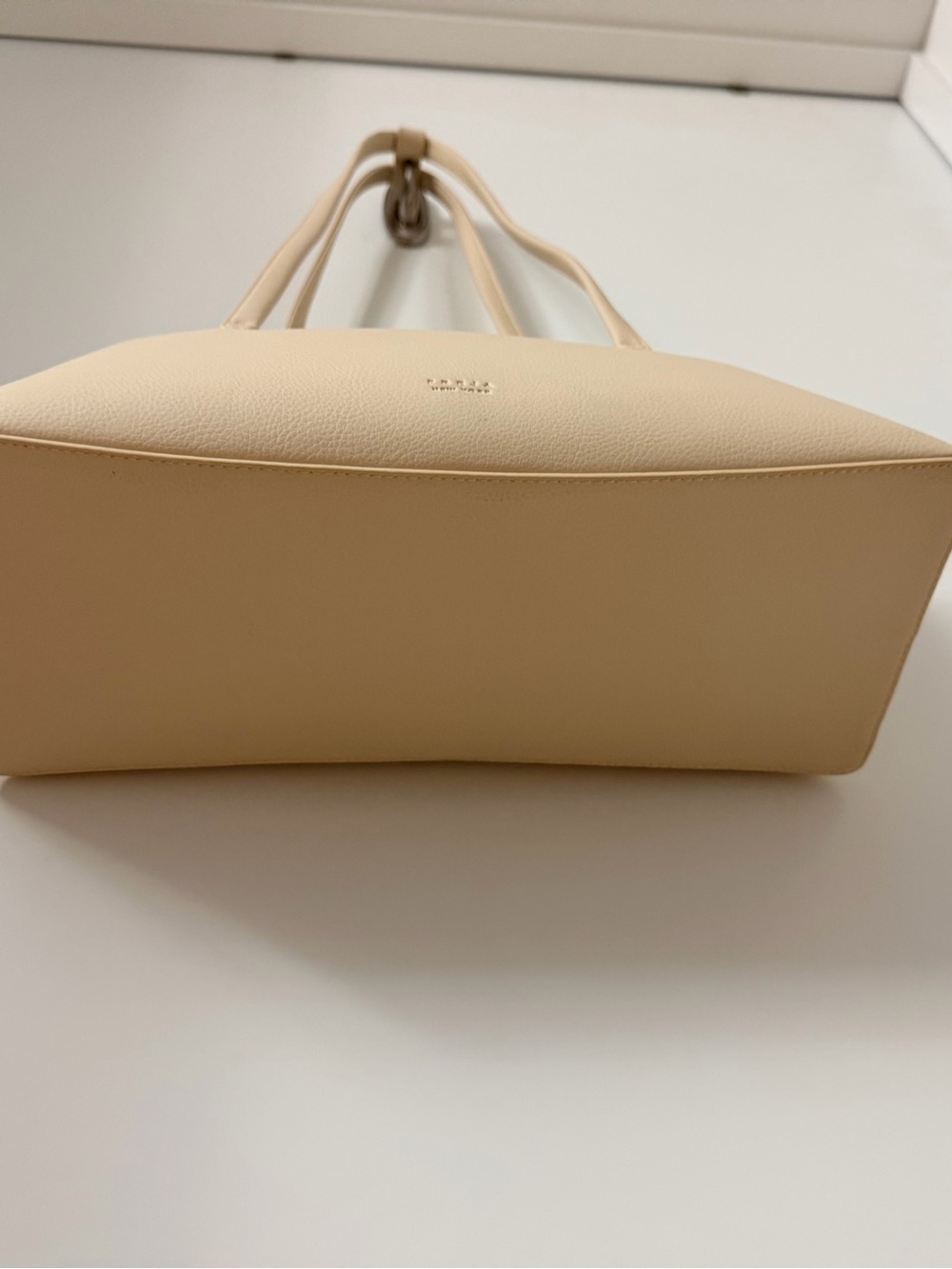 Freja New York Chrystie Bag, in Oat - Picture 11 of 16